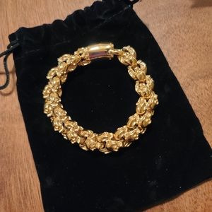 Gold bracelet